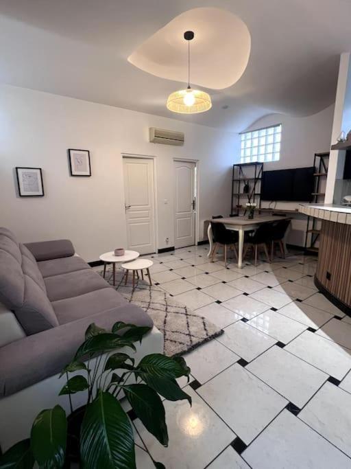Stea Guesthouse Proche Paris Villeneuve-le-Roi Extérieur photo